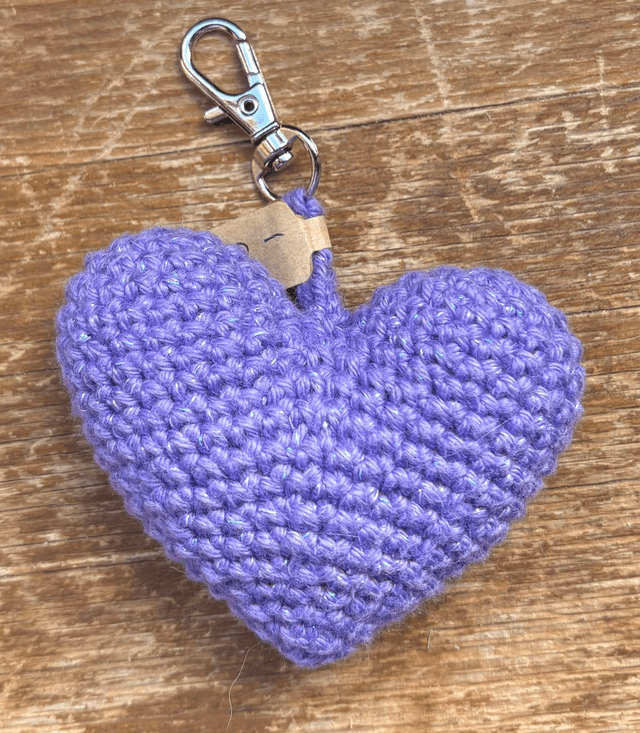 Porte-clefs petit cœur pailleté 