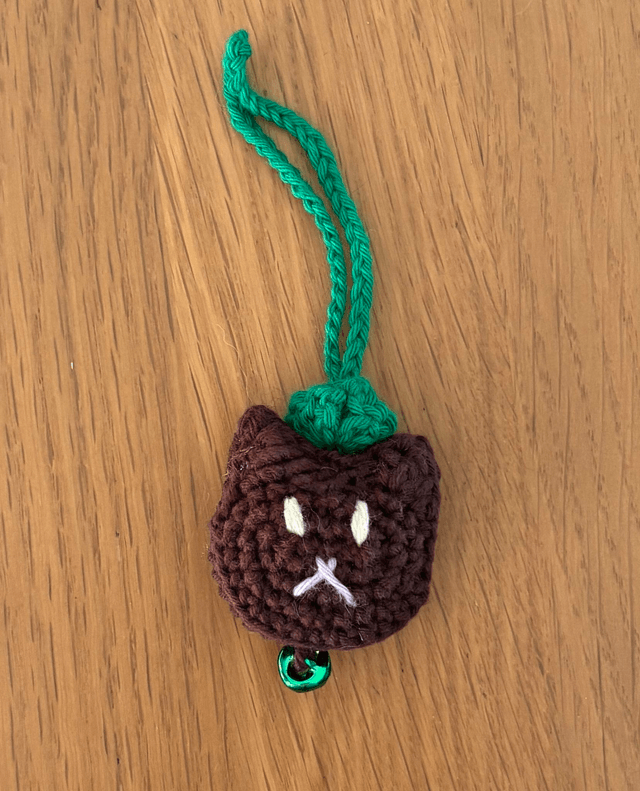 Tête de chat à accrocher