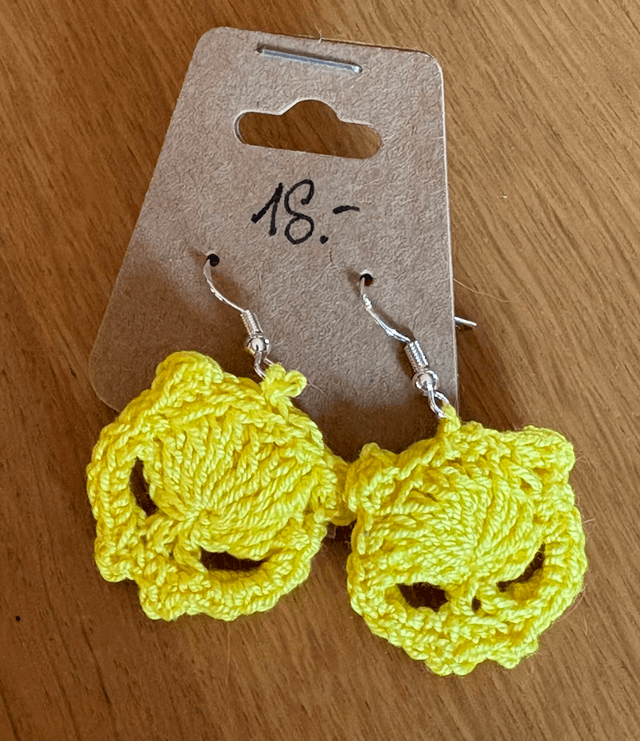 Boucles d'oreilles crânes