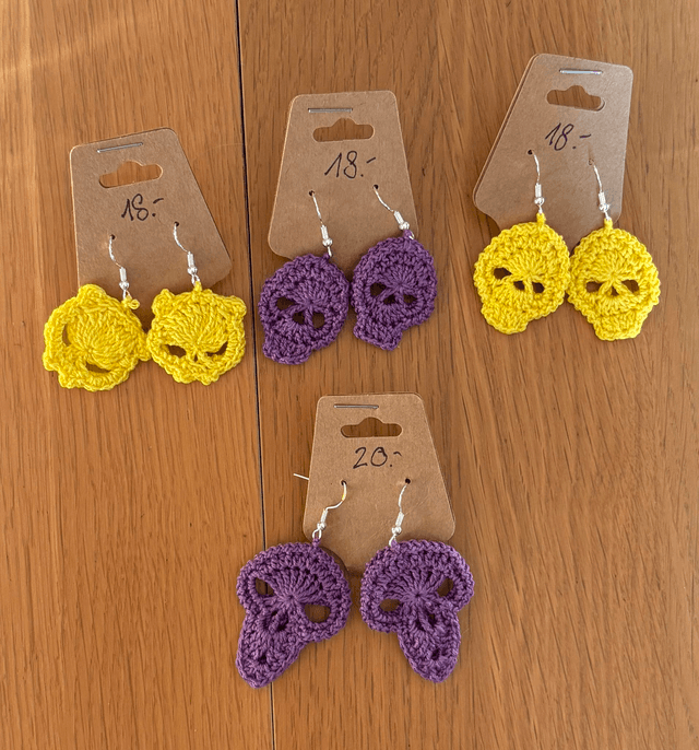 Boucles d&#039;oreilles crânes